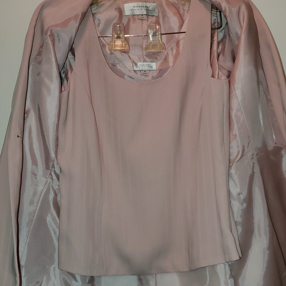Tahari ASL Women's Size 8 Pink 3 pc suit. - Picture 2 of 12